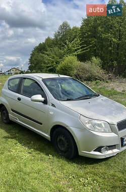 Хетчбек Chevrolet Aveo 2008 в Бузовій