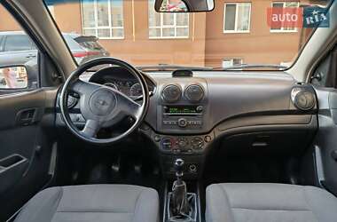 Седан Chevrolet Aveo 2006 в 