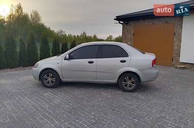 Седан Chevrolet Aveo 2005 в 
