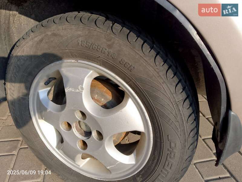 Седан Chevrolet Aveo 2008 в Олевську