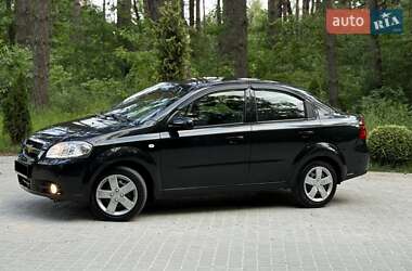 Седан Chevrolet Aveo 2011 в 
