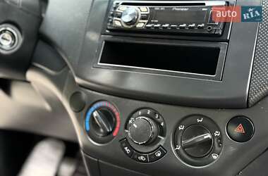 Седан Chevrolet Aveo 2011 в 