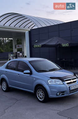 Седан Chevrolet Aveo 2008 в Чернигове