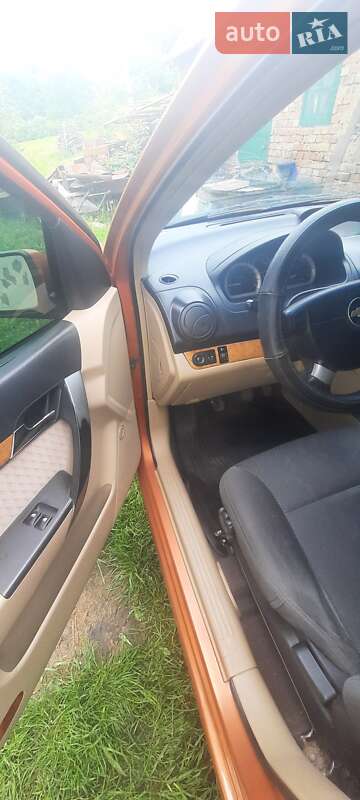 Седан Chevrolet Aveo 2008 в Василькове