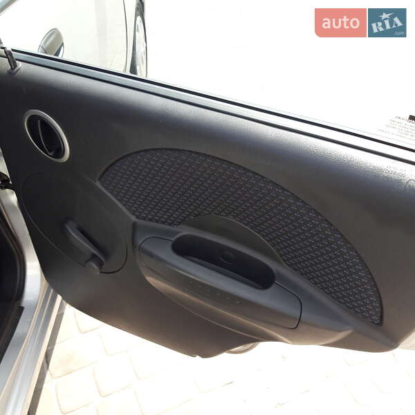 Хетчбек Chevrolet Aveo 2008 в Новомосковську