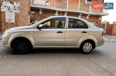 Седан Chevrolet Aveo 2011 в 