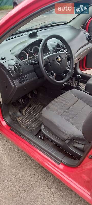 Седан Chevrolet Aveo 2006 в Вишневому