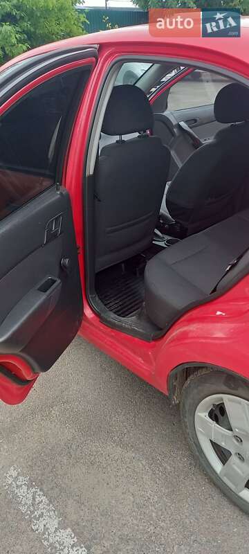 Седан Chevrolet Aveo 2006 в Вишневому