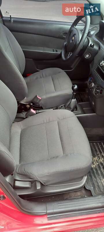 Седан Chevrolet Aveo 2006 в Вишневому