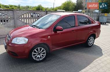 Седан Chevrolet Aveo 2008 в Кривом Роге