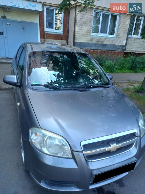 Седан Chevrolet Aveo 2006 в Києві