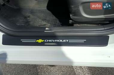 Седан Chevrolet Aveo 2018 в 