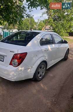 Седан Chevrolet Aveo 2013 в 