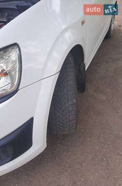 Седан Chevrolet Aveo 2013 в 