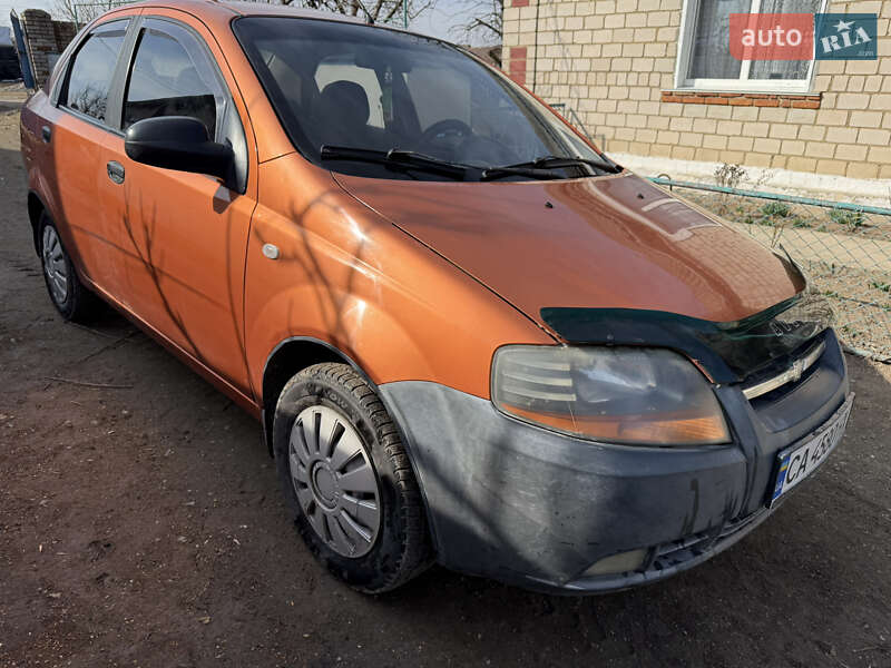 Седан Chevrolet Aveo 2005 в Ладыжине