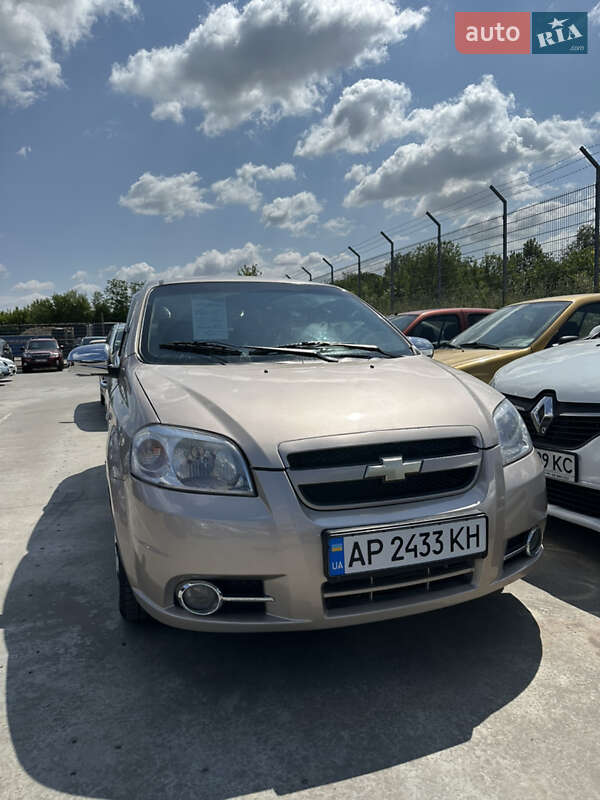 Седан Chevrolet Aveo 2008 в Запорожье