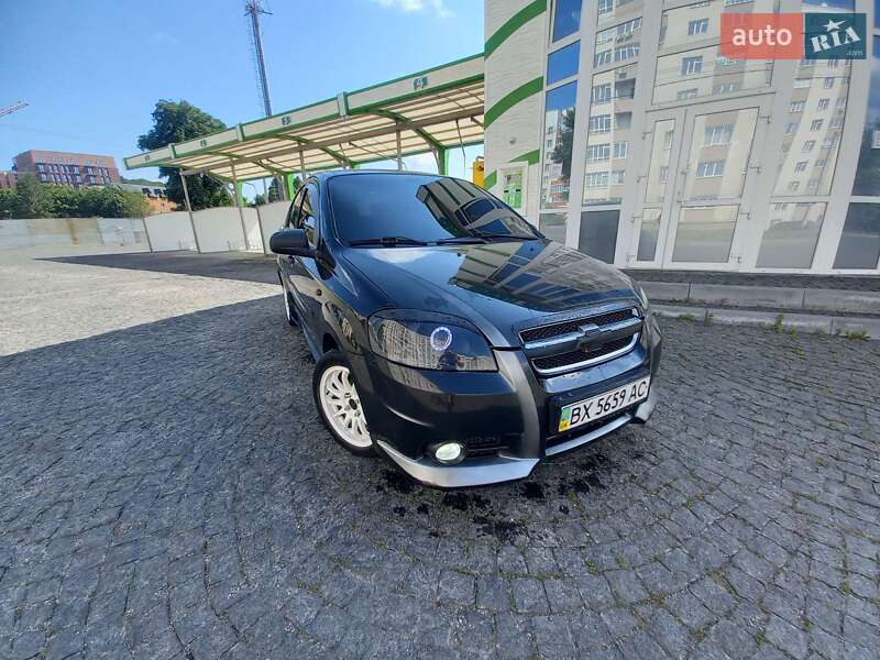 Седан Chevrolet Aveo 2006 в 