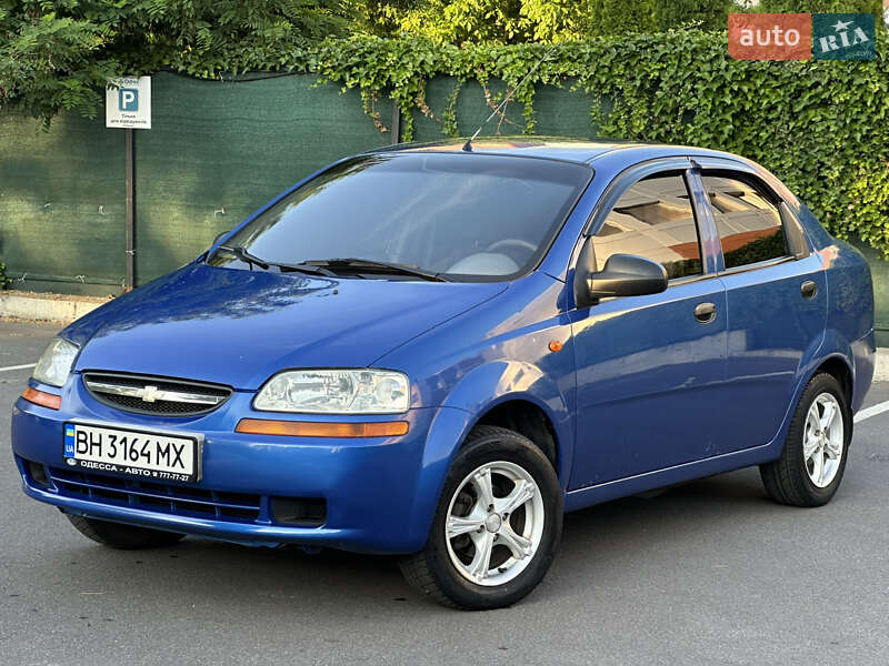 Седан Chevrolet Aveo 2004 в Одессе