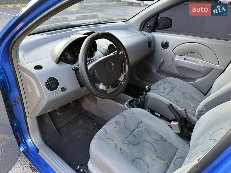 Седан Chevrolet Aveo 2004 в Одессе