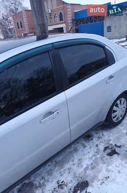 Седан Chevrolet Aveo 2007 в Изюме