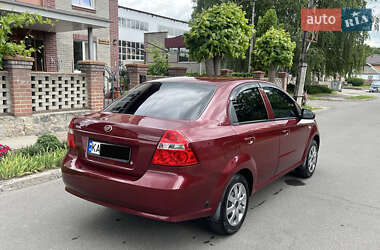 Седан Chevrolet Aveo 2012 в 