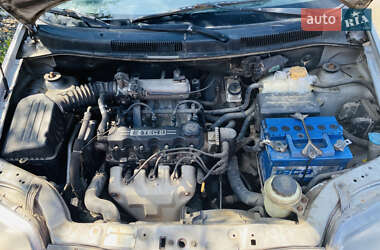 Седан Chevrolet Aveo 2006 в 