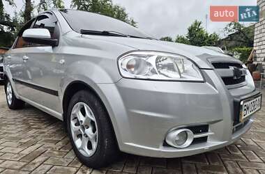 Седан Chevrolet Aveo 2007 в Сумах