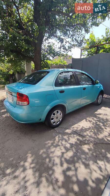 Седан Chevrolet Aveo 2006 в Запорожье