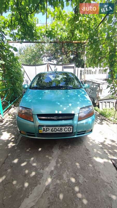 Седан Chevrolet Aveo 2006 в Запорожье