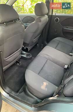 Хэтчбек Chevrolet Aveo 2008 в 