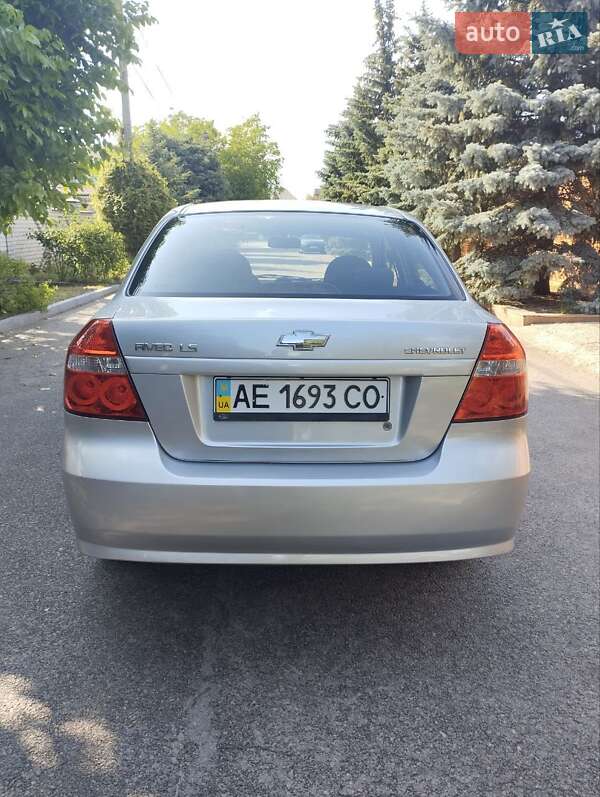 Седан Chevrolet Aveo 2008 в Дніпрі