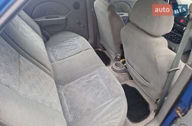 Седан Chevrolet Aveo 2003 в 