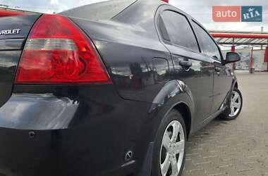 Седан Chevrolet Aveo 2011 в 