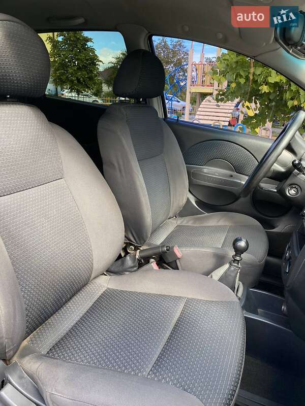 Хетчбек Chevrolet Aveo 2008 в Івано-Франківську