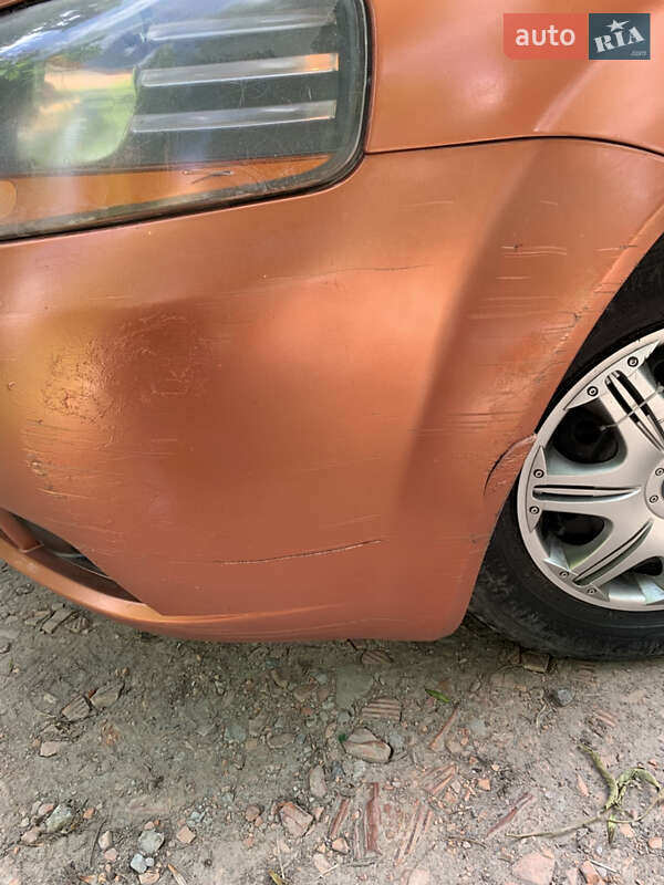 Седан Chevrolet Aveo 2005 в Дублянах