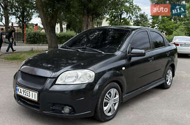 Седан Chevrolet Aveo 2006 в Києві
