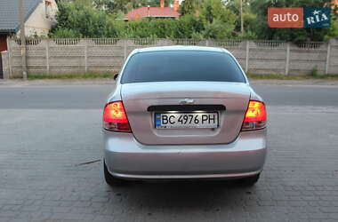 Седан Chevrolet Aveo 2005 в 