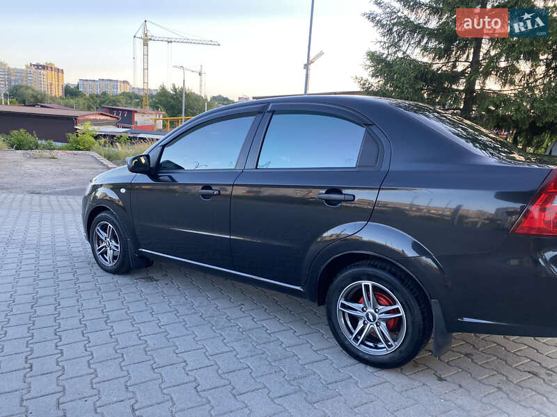 Седан Chevrolet Aveo 2006 в 