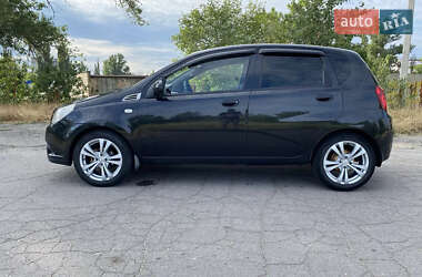 Хетчбек Chevrolet Aveo 2009 в 