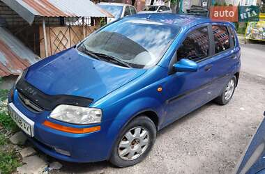 Хэтчбек Chevrolet Aveo 2004 в Львове
