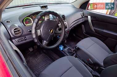 Седан Chevrolet Aveo 2011 в Дніпрі