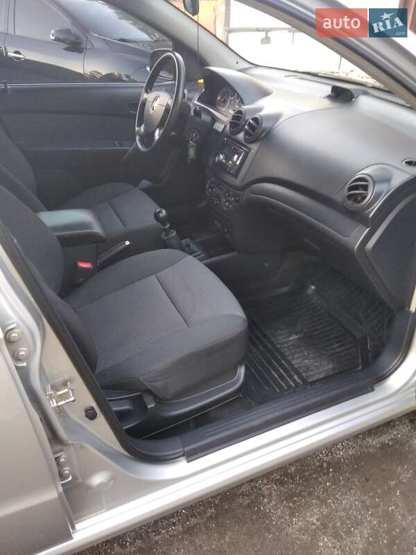 Chevrolet Aveo 2011