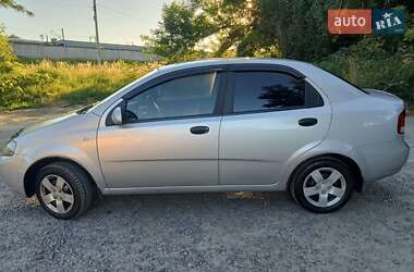 Седан Chevrolet Aveo 2006 в 