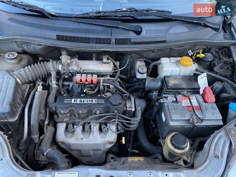 Седан Chevrolet Aveo 2008 в Хмельницком
