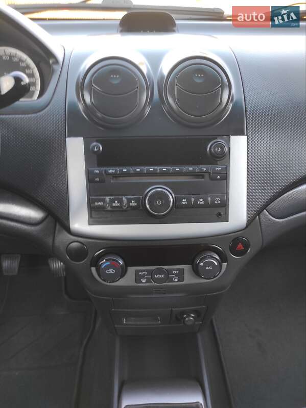 Седан Chevrolet Aveo 2007 в Харькове