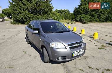 Седан Chevrolet Aveo 2011 в Кропивницком