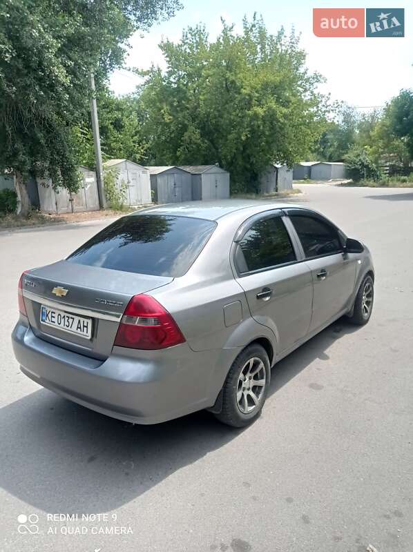 Седан Chevrolet Aveo 2011 в Днепре