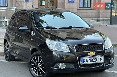 Хэтчбек Chevrolet Aveo 2010 в Николаеве
