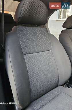 Седан Chevrolet Aveo 2006 в 