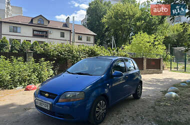 Хетчбек Chevrolet Aveo 2006 в 